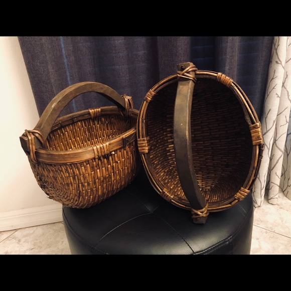 RESERVED- Vintage Old World Style Rattan & Acacia - Picture 4 of 10